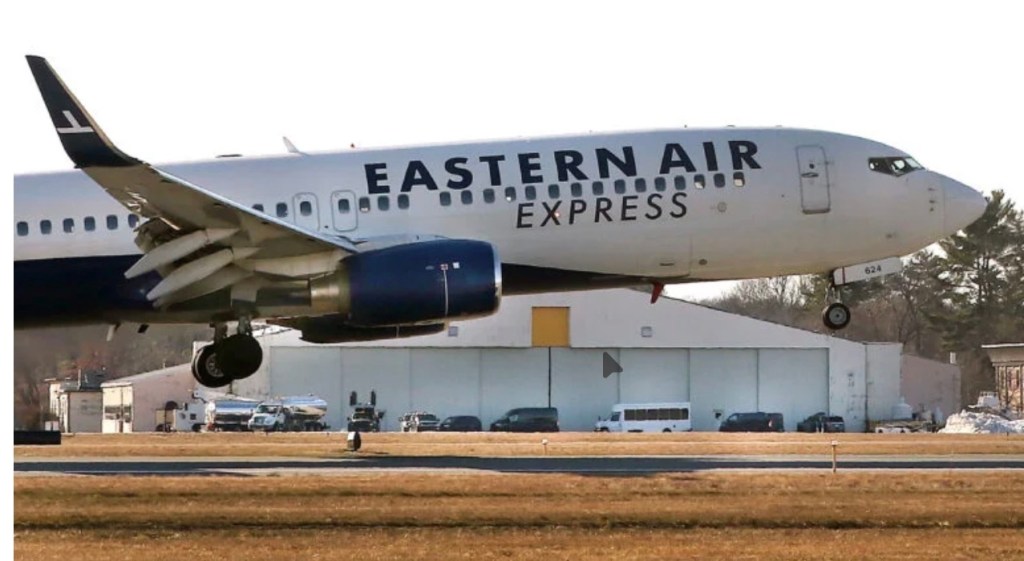 Healey directly calls on 2 airlines to end ICE&nbsp;collaboration