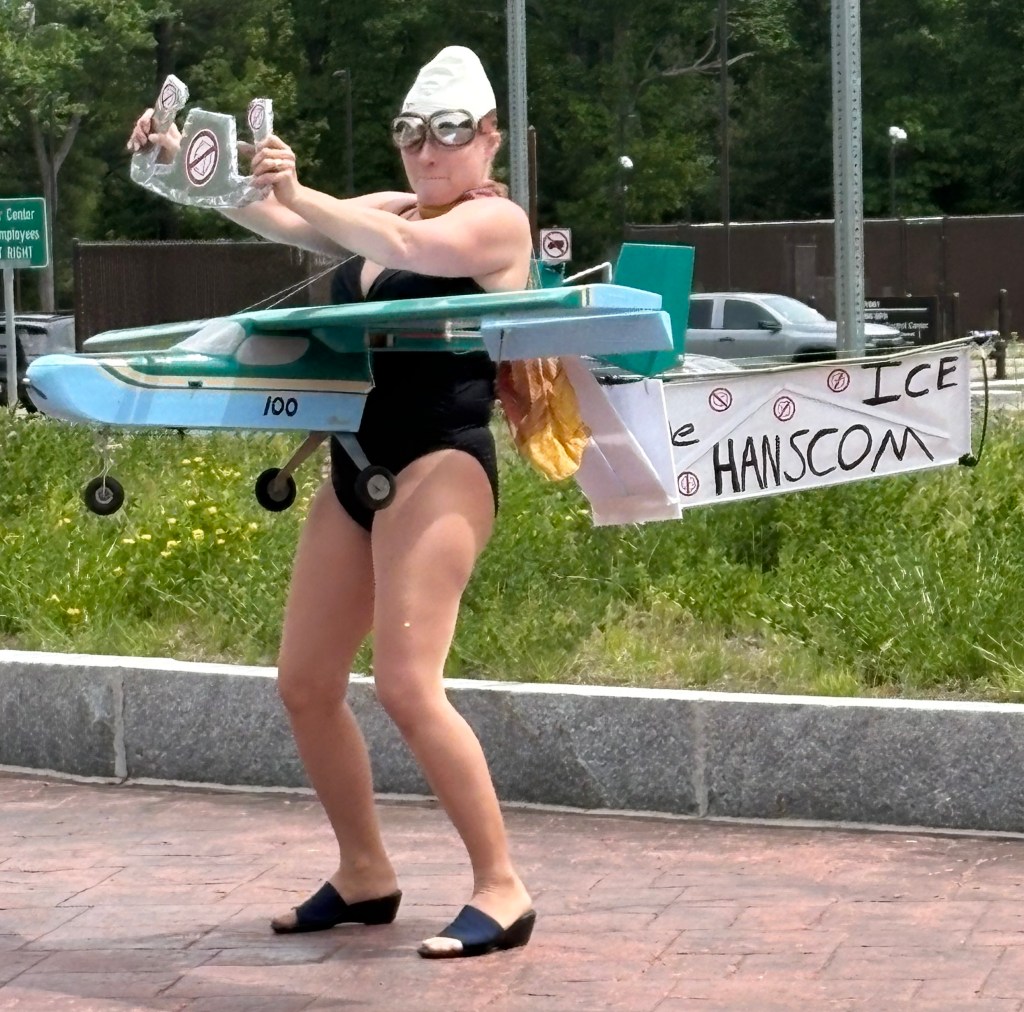 The Amazing J and her De-ICE flight!